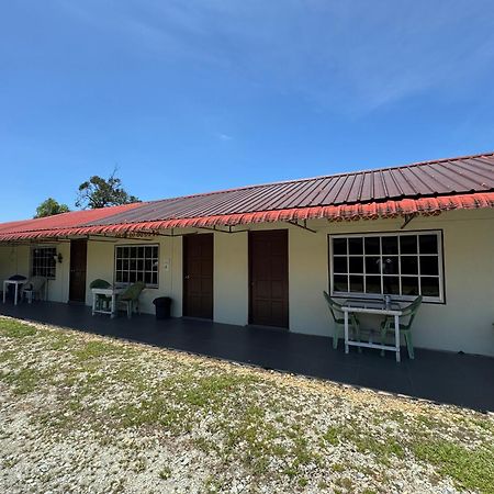 Lan Village Mersing Buitenkant foto
